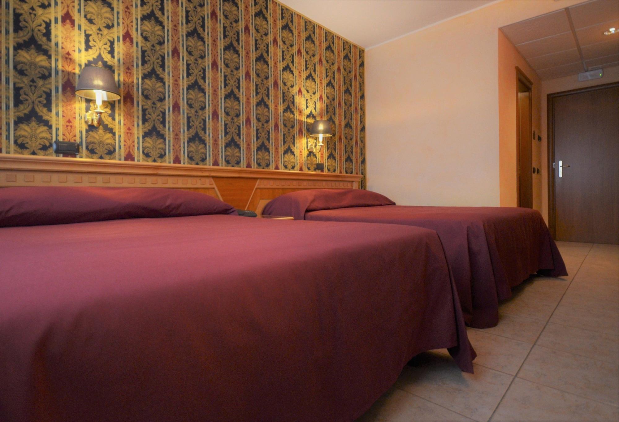San Giovanni Rotondo Palace - Alihotels Екстериор снимка