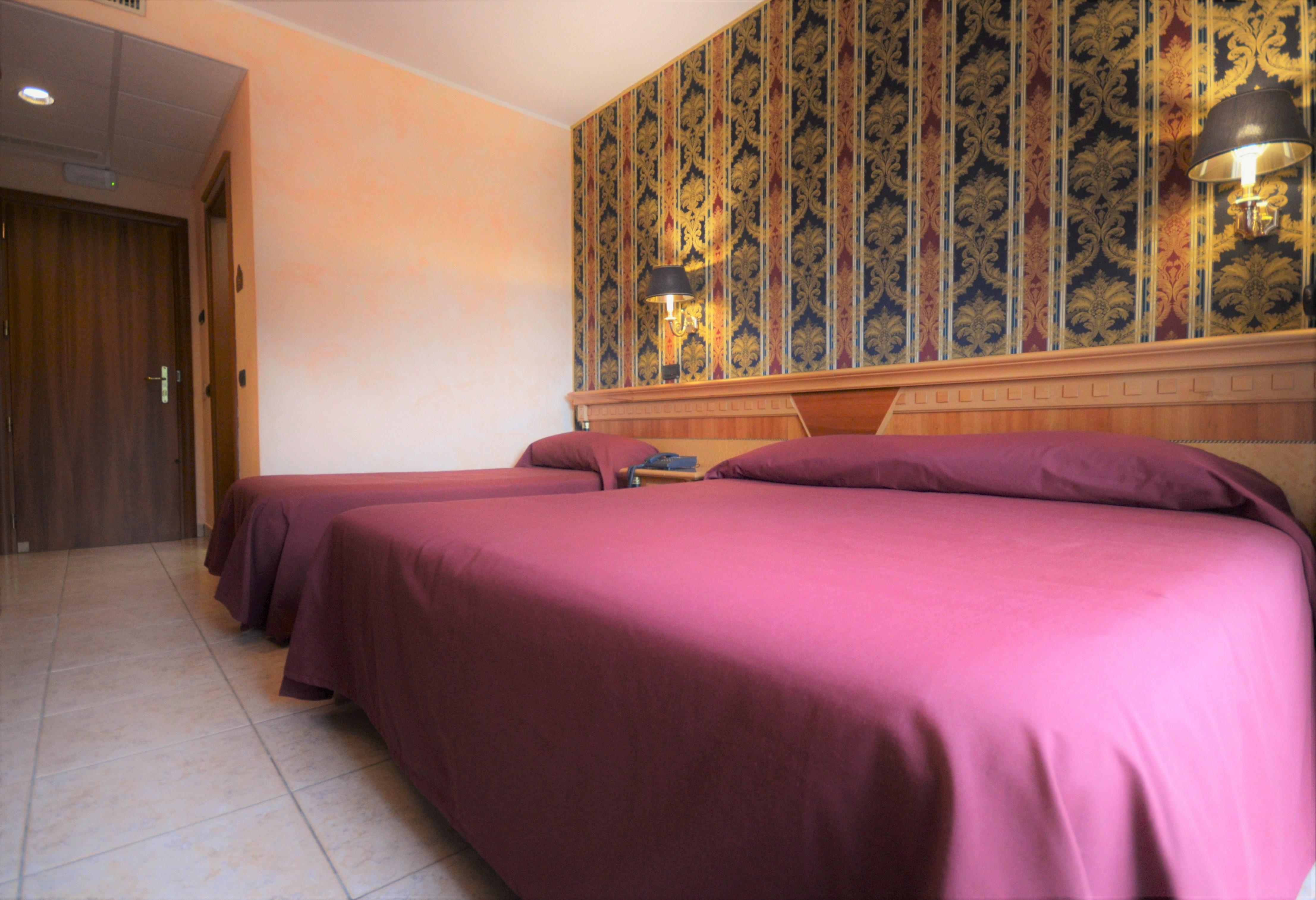 San Giovanni Rotondo Palace - Alihotels Екстериор снимка